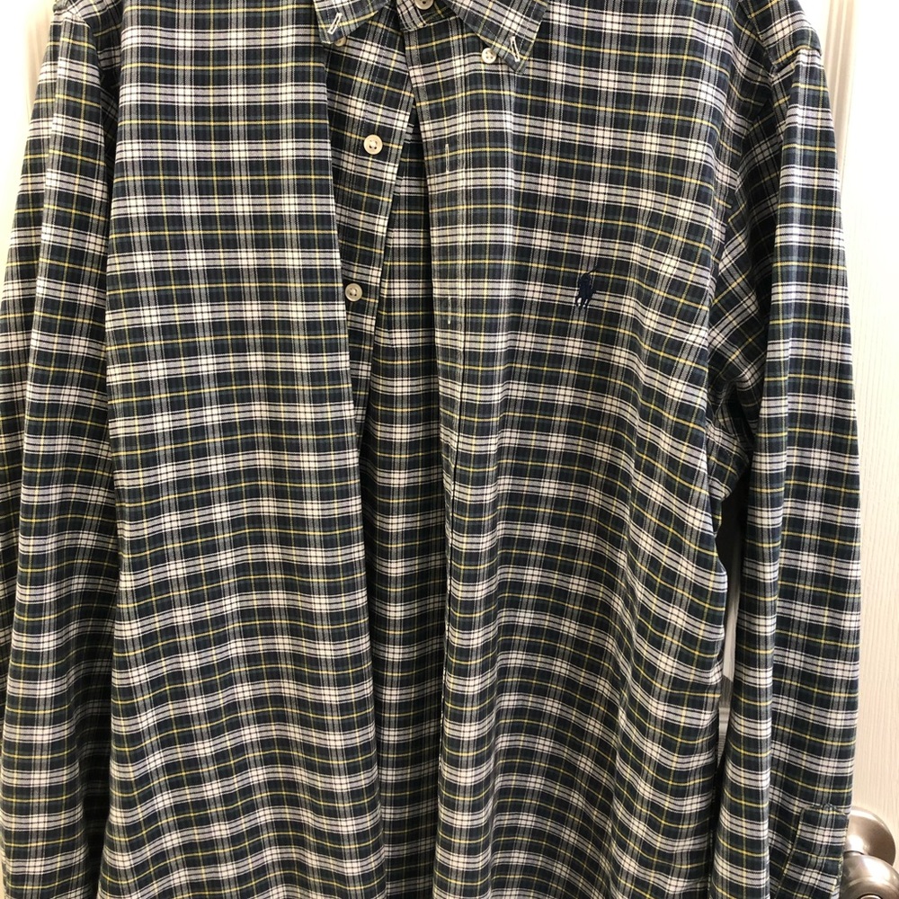 Polo men's medium paid. Button down.